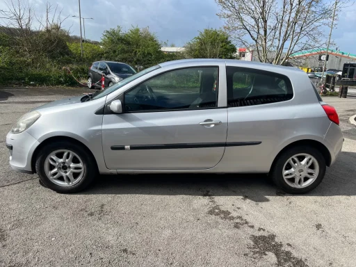 Renault clio 1.2 2008