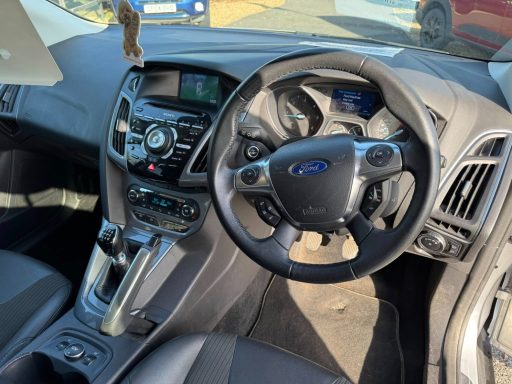 Ford focus titanium x